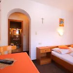 شقة Garni Regina-2 By Interhome كابل