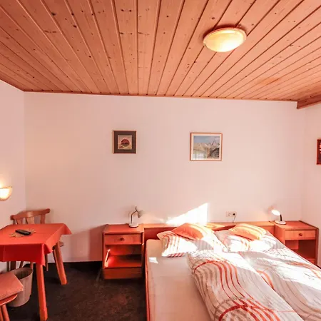 Garni Regina-2 By Interhome Appartamento *