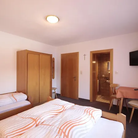 Garni Regina-2 By Interhome Appartamento