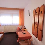 Garni Regina-2 By Interhome Διαμέρισμα