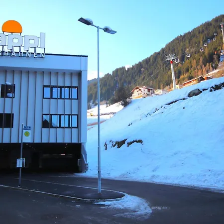 Garni Regina-2 By Interhome 카플