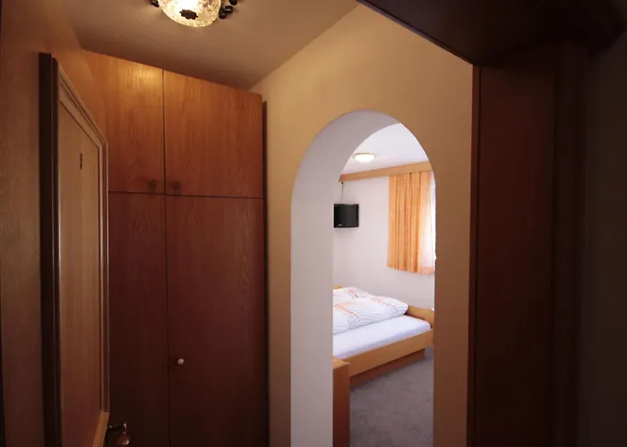 Appartement Garni Regina-2 By Interhome